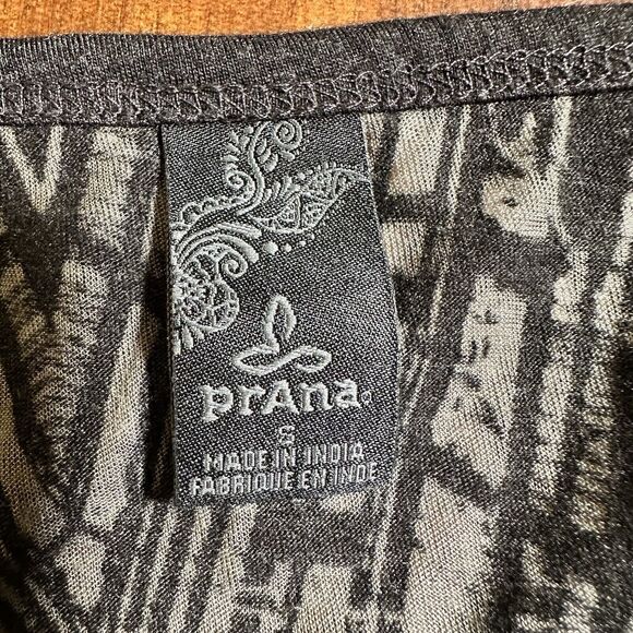 Prana Women Long Sleeve Stretch Fit Black Grey Shirt Sheer Sleeve Back Y2K - Picture 3 of 7